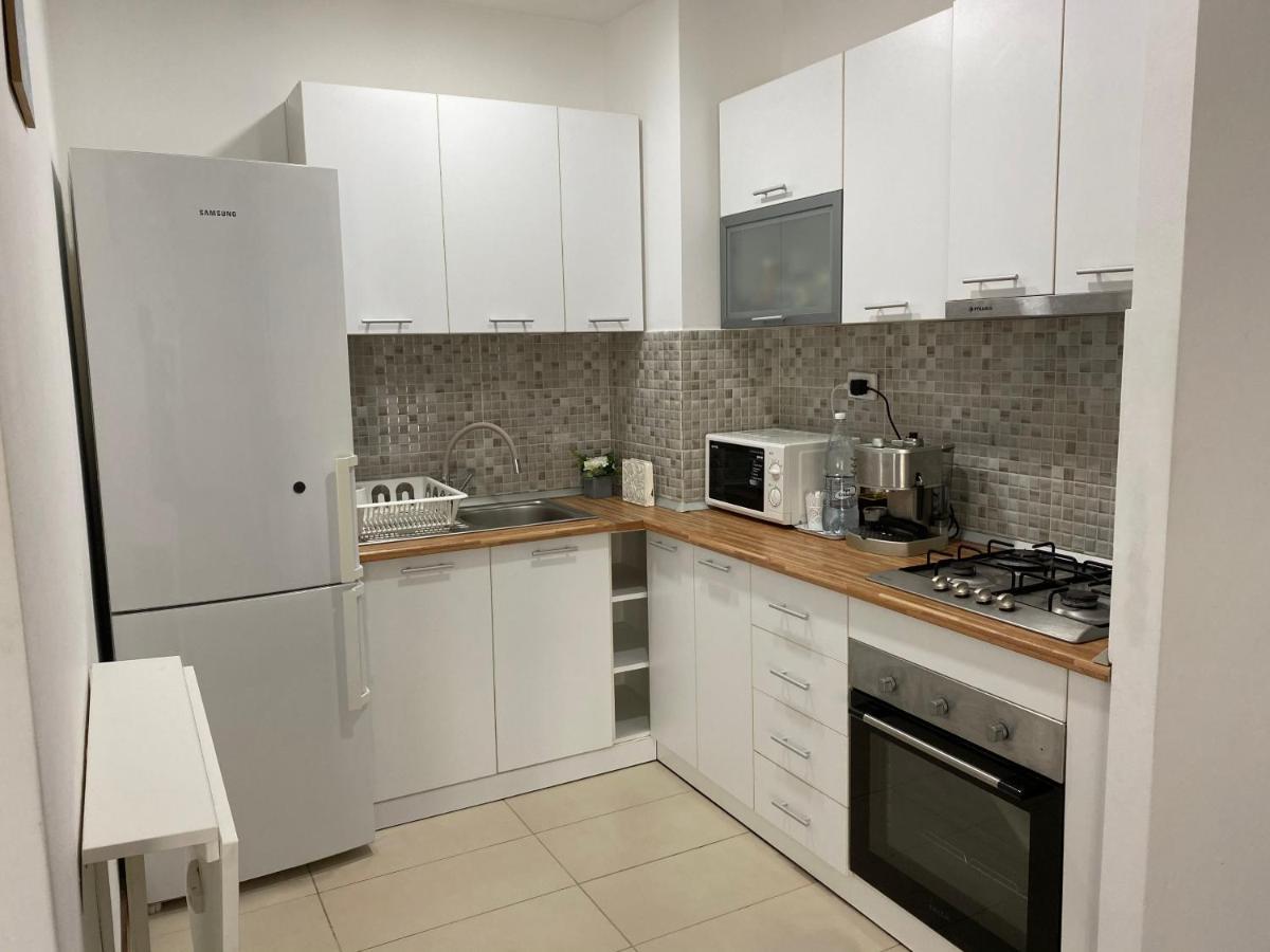 Green Deluxe Apartment Cosmopolis Stefanestii de Jos Εξωτερικό φωτογραφία